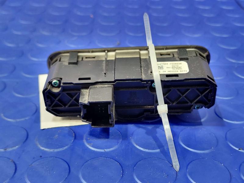 2019 GMC Terrain Headlight Switch (Dash Mtd)