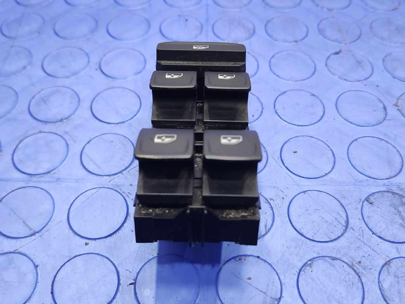 2019-2020 Volkswagen Jetta Master Window Switch Assembly OEM 5G0959857D