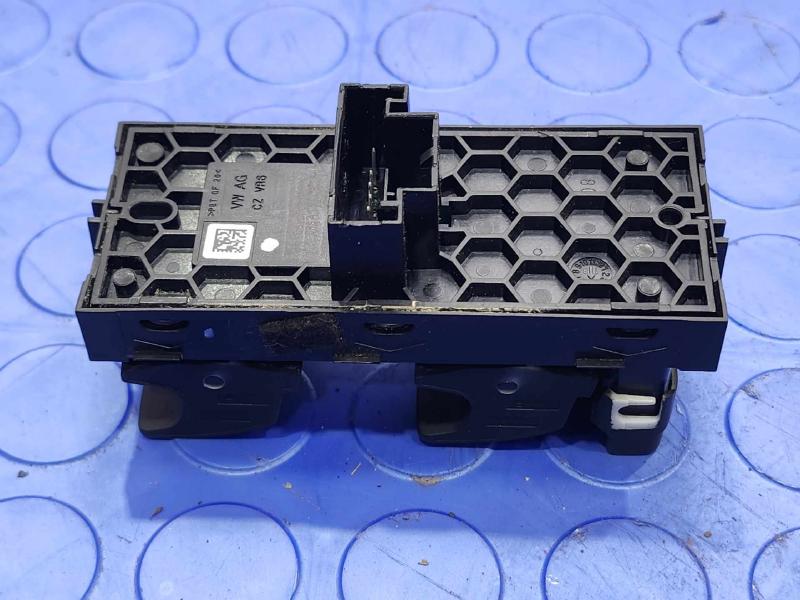 2019-2020 Volkswagen Jetta Master Window Switch Assembly OEM 5G0959857D