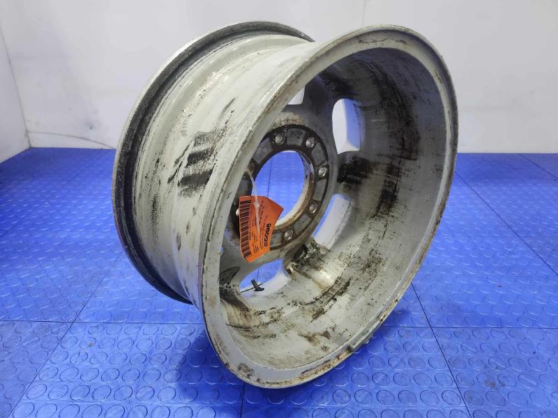 2013 Ford F-350 Super Duty Wheel