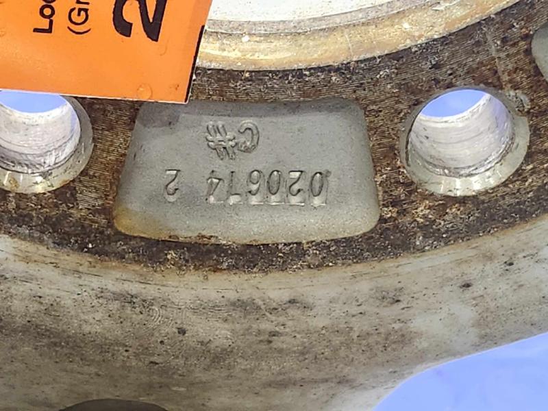2013 Ford F-350 Super Duty Wheel