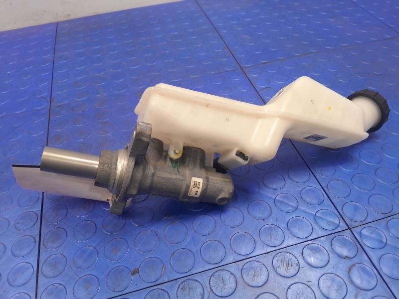 2018-2022 Ford Ecosport Brake Master Cylinder Assembly Genuine OEM GN1Z2140B