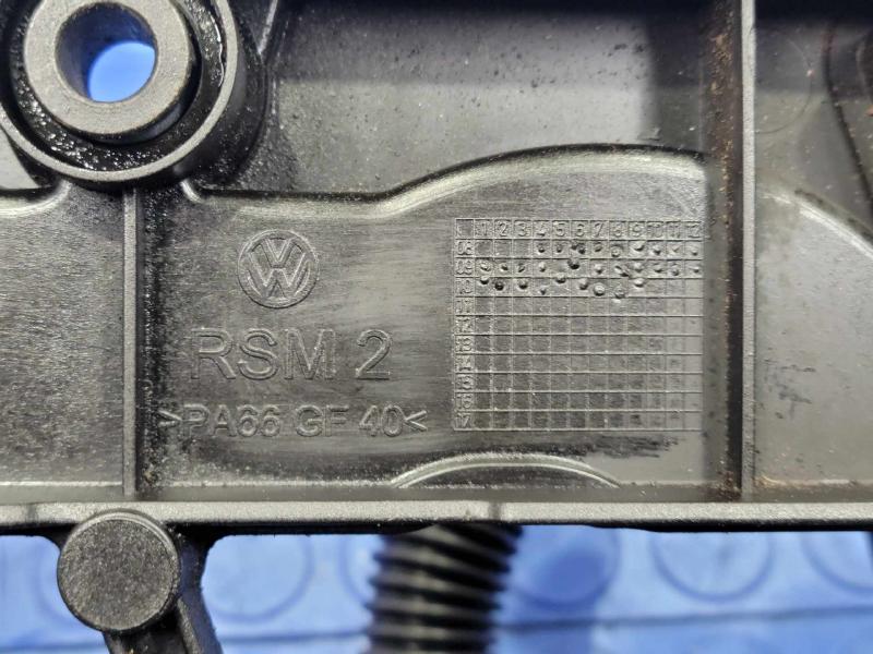 2012 Volkswagen Jetta Valve Cover
