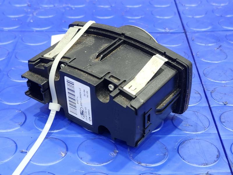 2016 Ford Transit 150 Headlight Switch (Dash Mtd)