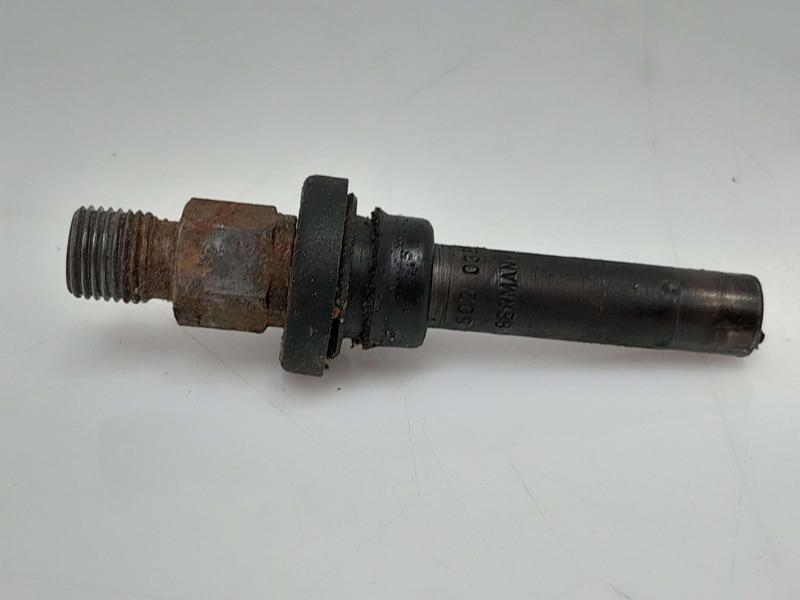 1990 Mercedes 420SEL Misc Fuel Injection Parts