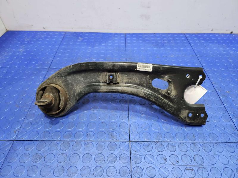 2016 Kia Sedona Lower Control Arm Rr