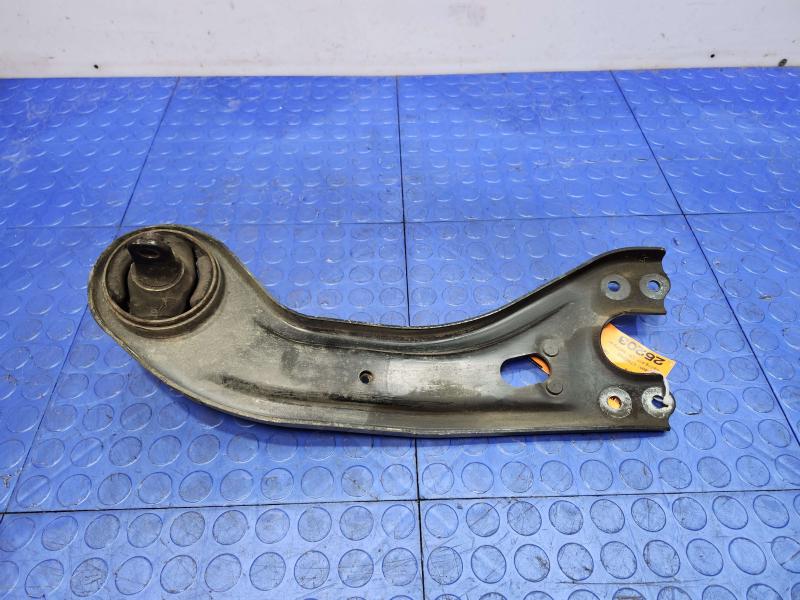 2016 Kia Sedona Lower Control Arm Rr