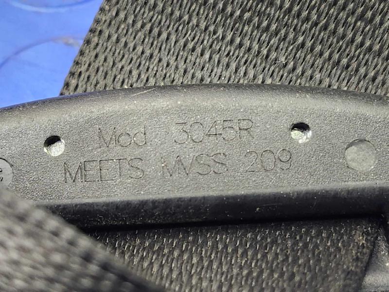 2014 BMW 228i Front Seat Belt