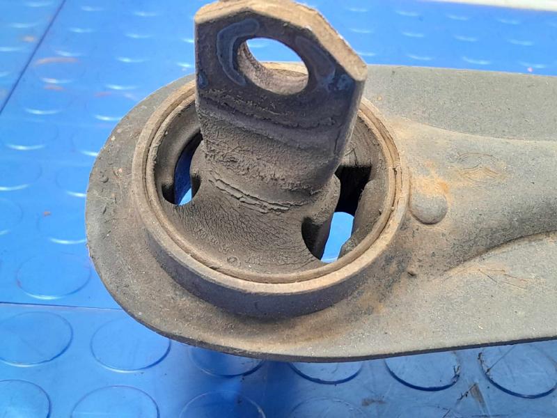 2012 Mazda Mazda5 Rear Knuckle/Stub Axle