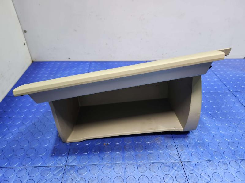 2013 Toyota Prius Glove Box