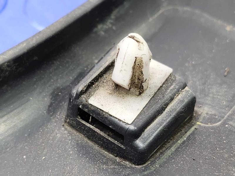 2020 Jeep Compass Wheel Opening Moulding