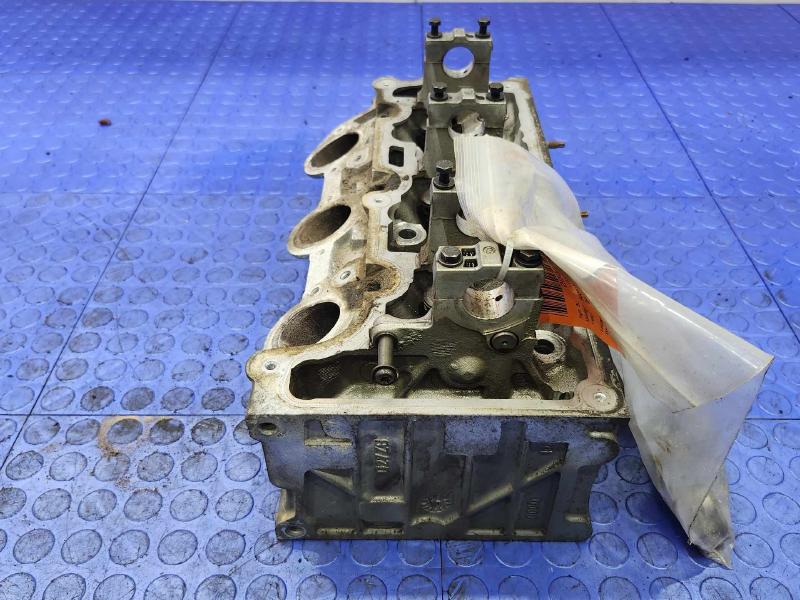 2011 Ford Ranger Cylinder Head