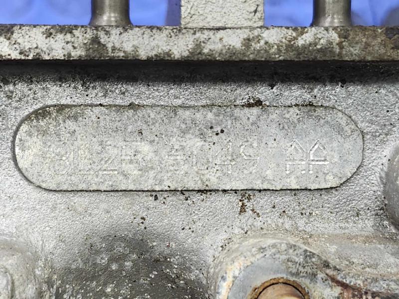 2011 Ford Ranger Cylinder Head