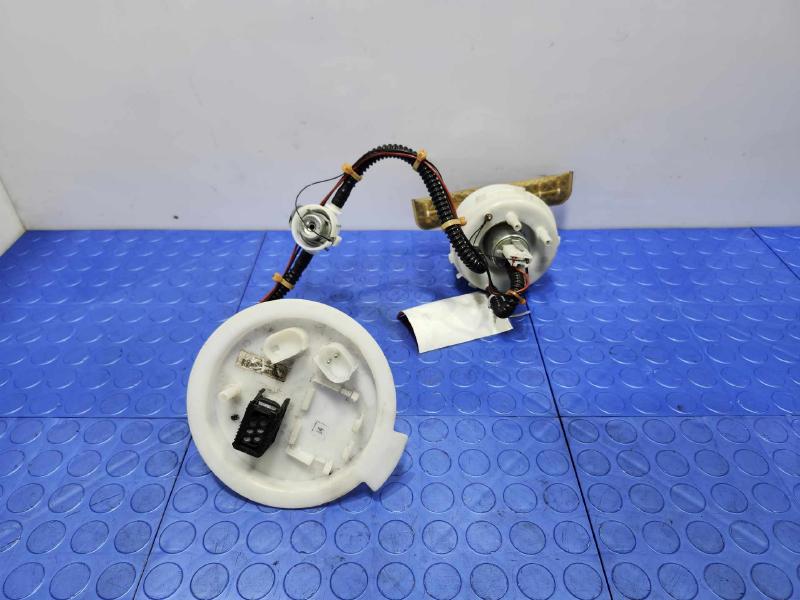 2016 BMW 528I Fuel Pump