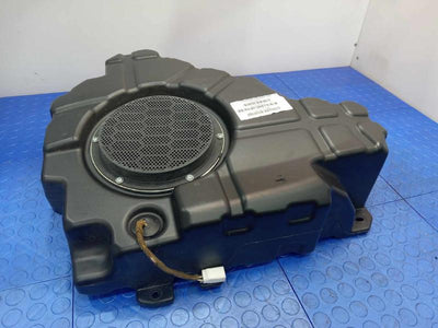 2011-2020 Jeep Grand Cherokee Radio Sub Woofer Speaker Assembly OEM 05064610AC