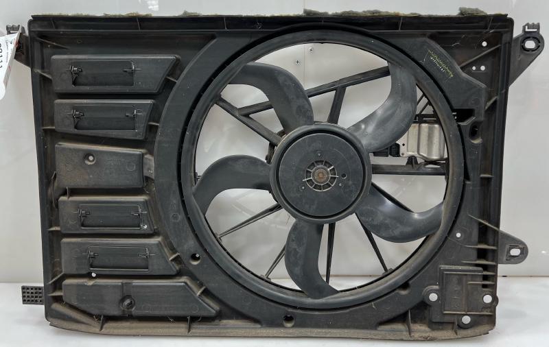 2013 - 2018 Ford C-Max Engine Cooling Fan Assembly OEM DM5Z8C607C