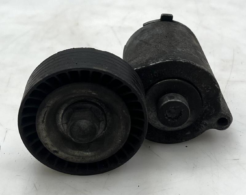 2012 Volkswagen Passat Engine Belt Tensioner