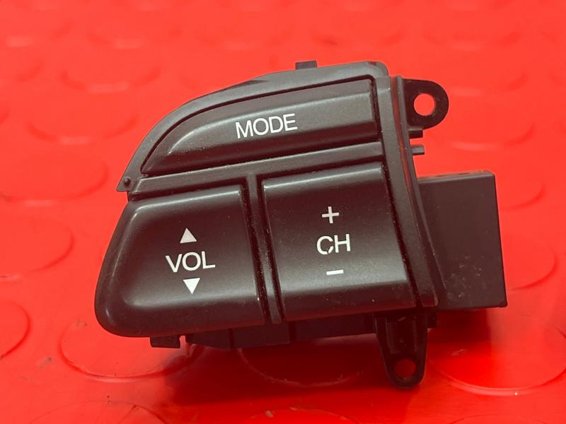 2008-2009 Honda Accord Cruise Control / Radio Switches OEM 36770-TA0-A01
