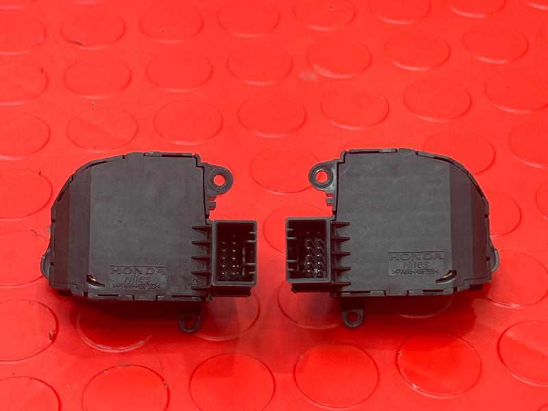 2008-2009 Honda Accord Cruise Control / Radio Switches OEM 36770-TA0-A01