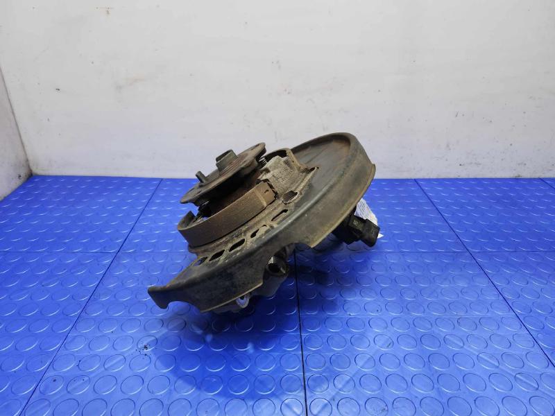 2011 Volkswagen Touareg Rear Knuckle/Stub Axle