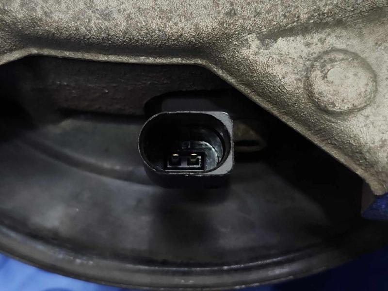2011 Volkswagen Touareg Rear Knuckle/Stub Axle