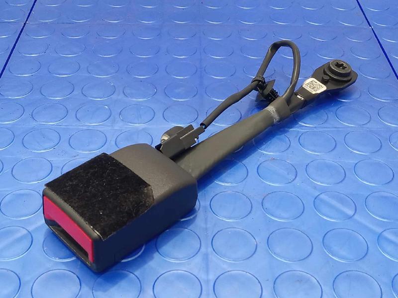 2017 Buick LaCrosse Front Seat Belt