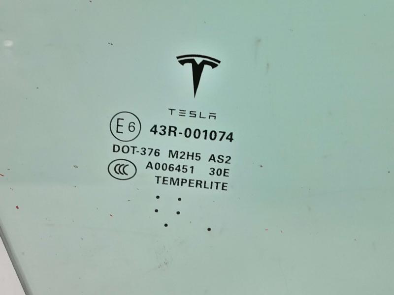 2012-2020 Tesla Model S Front Door Glass Window RH Passenger Side OEM 6006647-00-E