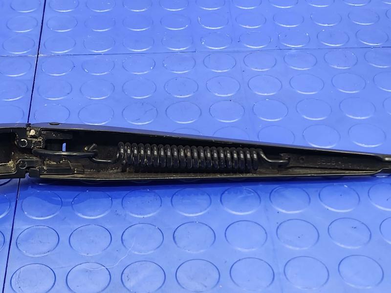 2015 Chevrolet Tahoe Wiper Arm