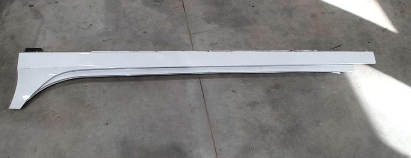 2023 Acura Integra Rocker Moulding