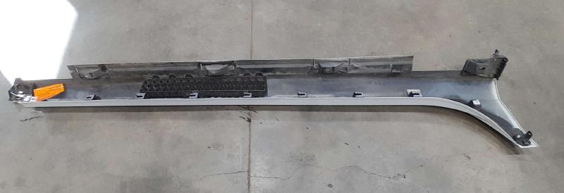 2023 Acura Integra Rocker Moulding