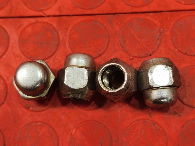 2020 Nissan Kicks Lug Nuts