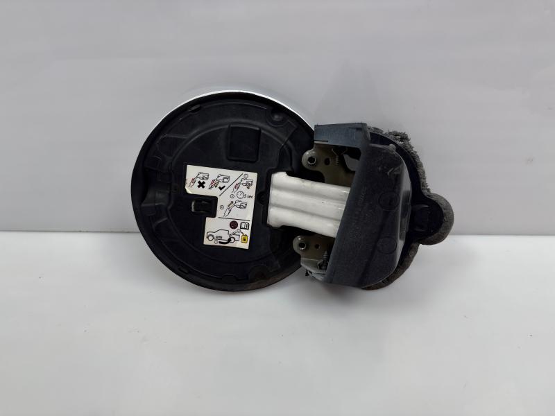 2018 Ram 3500 Fuel Tank Door
