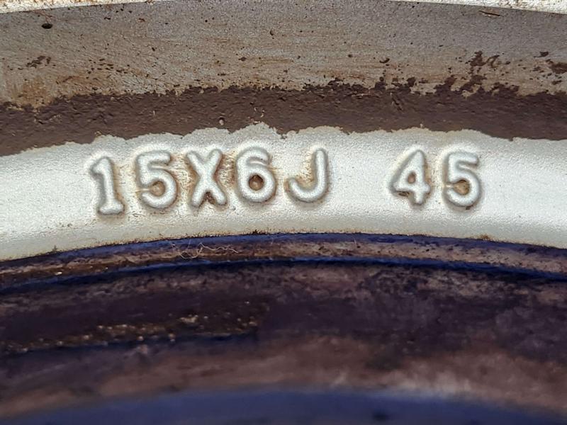 2010 Toyota Prius Wheel
