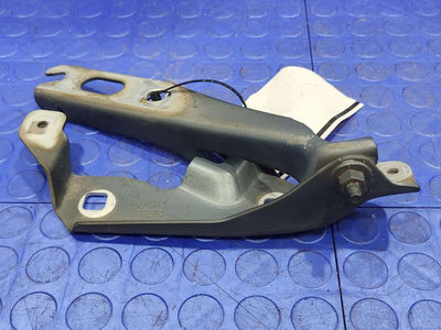 2009 Chevrolet Malibu Hood Hinge