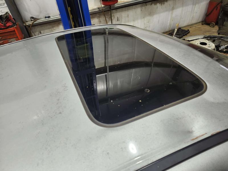 2014 Honda Accord Roof Glass (Glass Only)