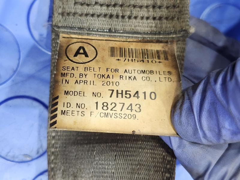 2010 Toyota Prius Rear Seat Belt