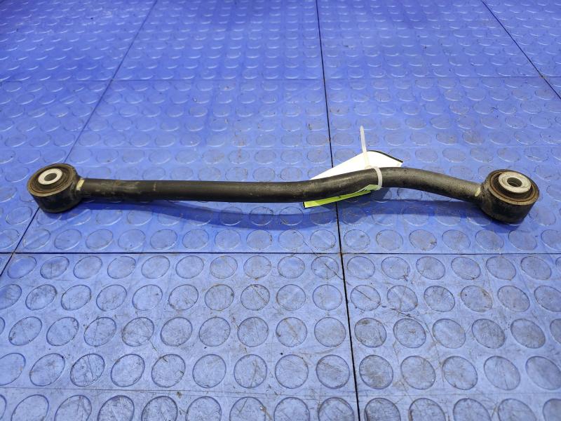 2013 Chrysler 300 Lower Control Arm Rr