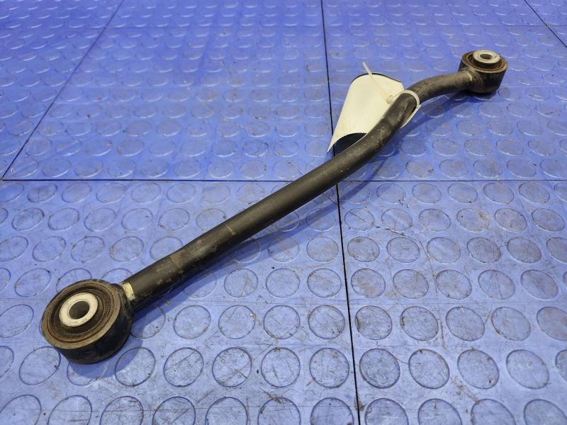 2013 Chrysler 300 Lower Control Arm Rr