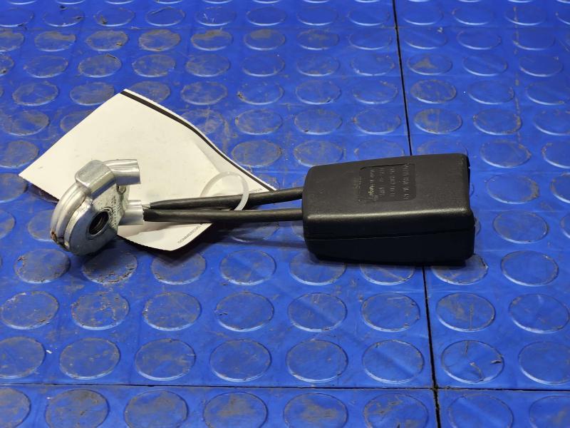 2006 Mercedes CLS-Class Rear Seat Belt