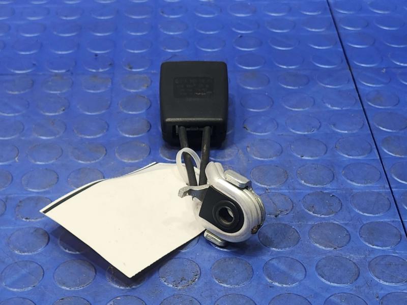 2006 Mercedes CLS-Class Rear Seat Belt