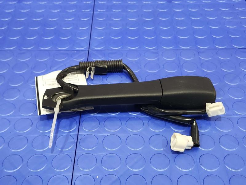 2008 Lexus LS 460 Front Seat Belt