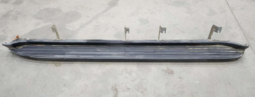 2012 GMC Yukon Running Boards
