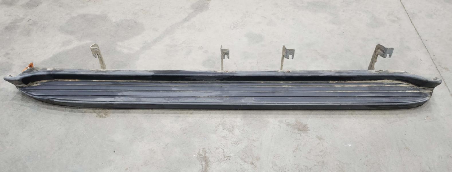 2012 GMC Yukon Running Boards