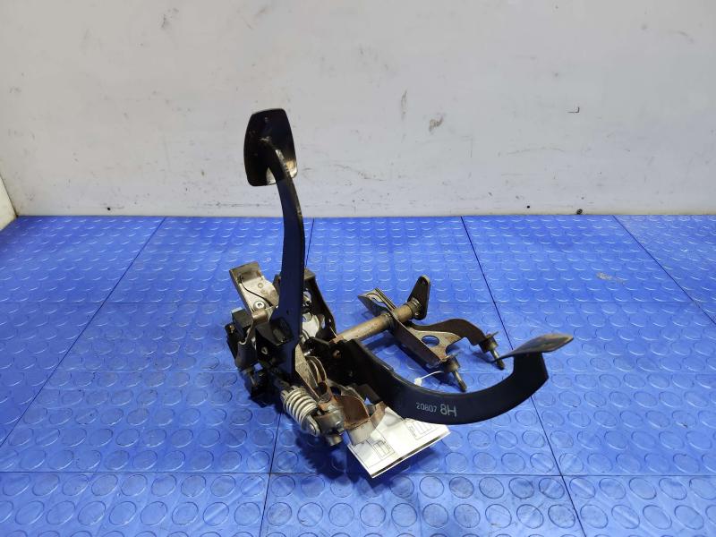 2013 Subaru Crosstrek Brake Pedal