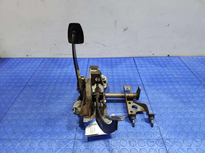 2013 Subaru Crosstrek Brake Pedal
