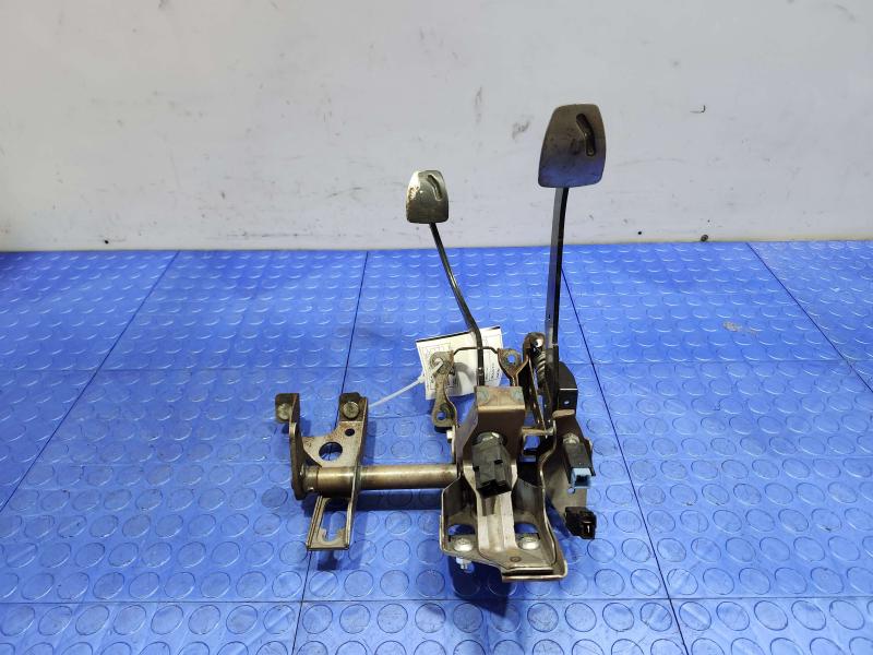 2013 Subaru Crosstrek Brake Pedal