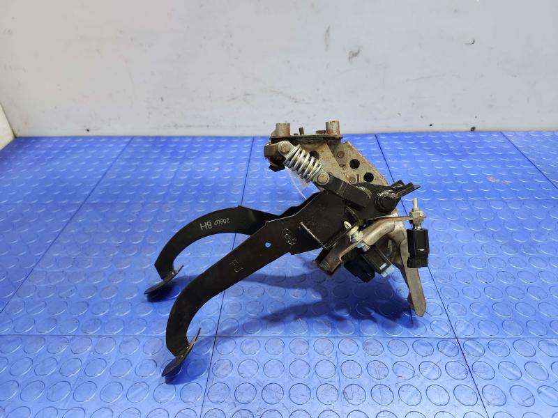 2013 Subaru Crosstrek Brake Pedal
