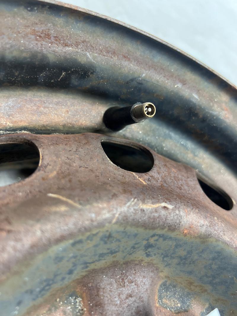2012 Toyota Yaris Wheel