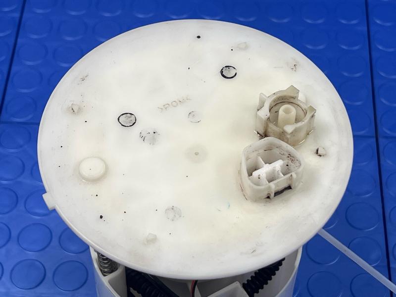 2011-2016 Toyota Sienna 3.5L 6 Cyl Fuel Pump Assembly Genuine OEM 7702008050