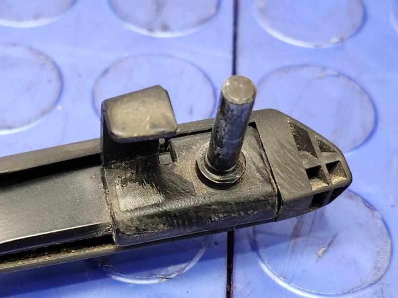2011 BMW 535i Wiper Arm